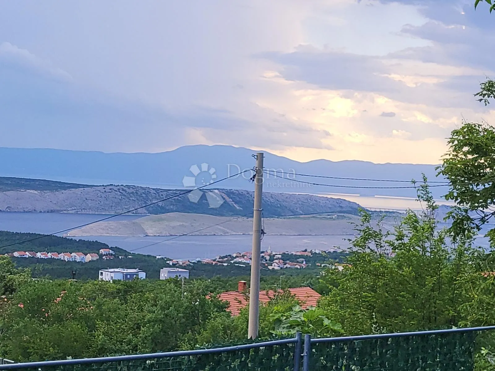 primorska kućica za uređenje sa pogledom na more - slika 2