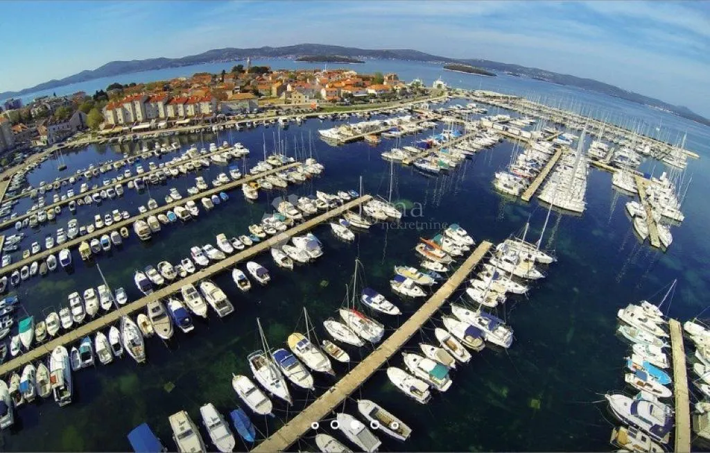 na prodaju predivan etažirani stan s pogledom na more – 130 m od obale, biograd na moru - slika 14