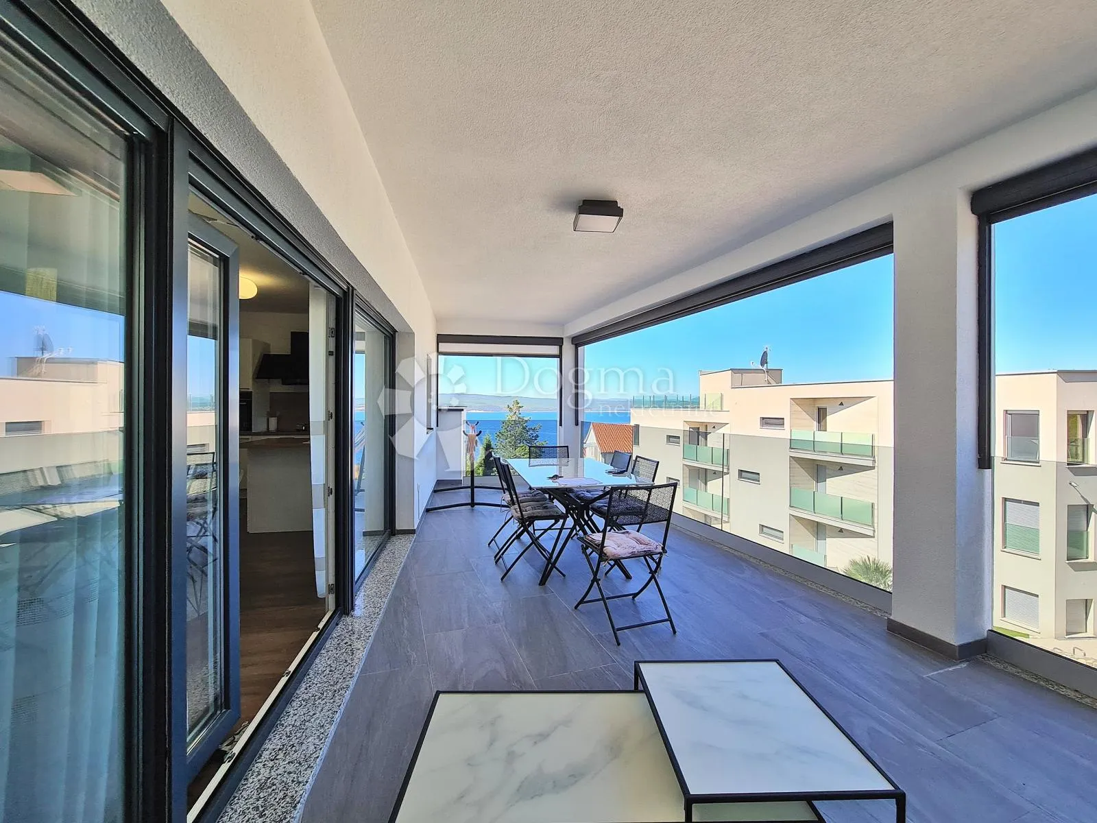 crikvenica ,penthouse 3s+db,velika garaža - slika 16