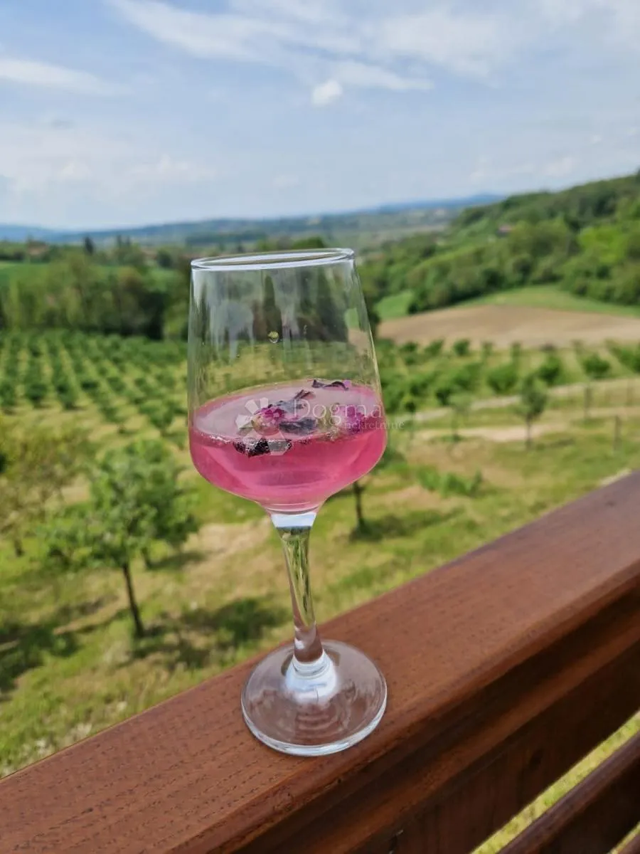 gdje tišina šapuće, a priroda grli - slika 45