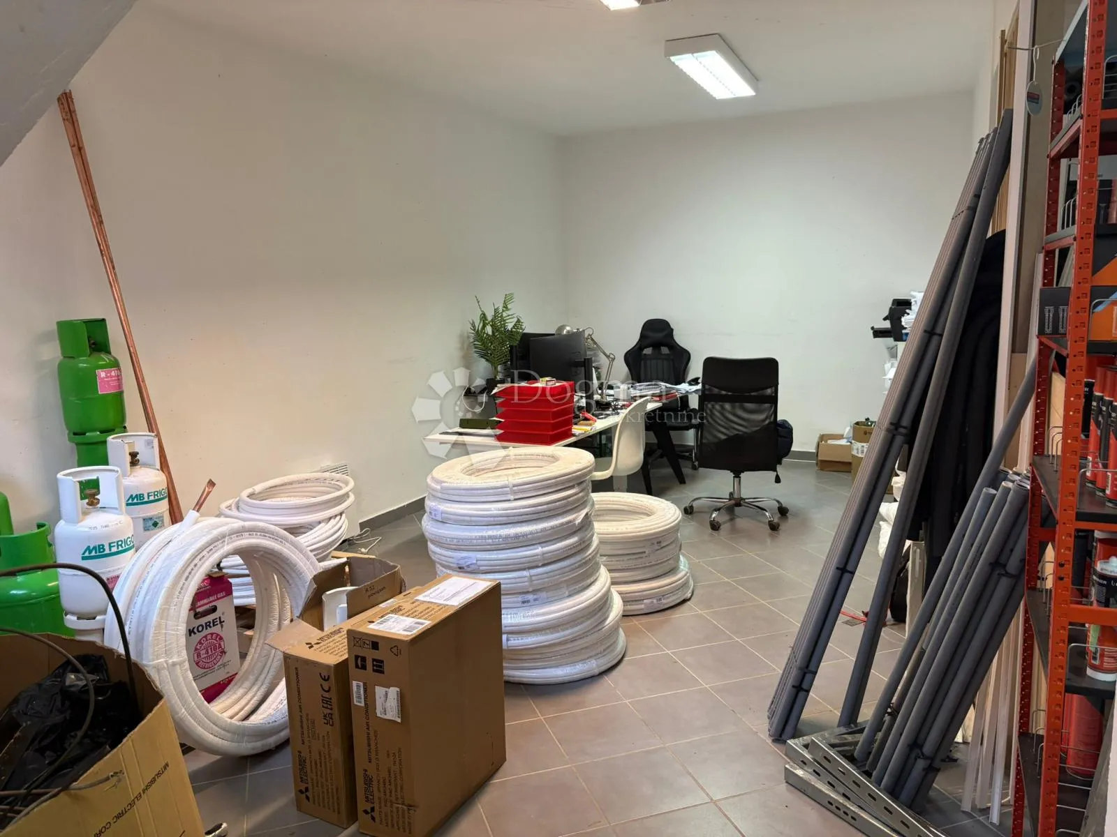 atraktivan poslovni prostor novigrad 129 m² sa vlastitim parkingom i mogućnošću prenamjene u stambeni prostor - slika 24