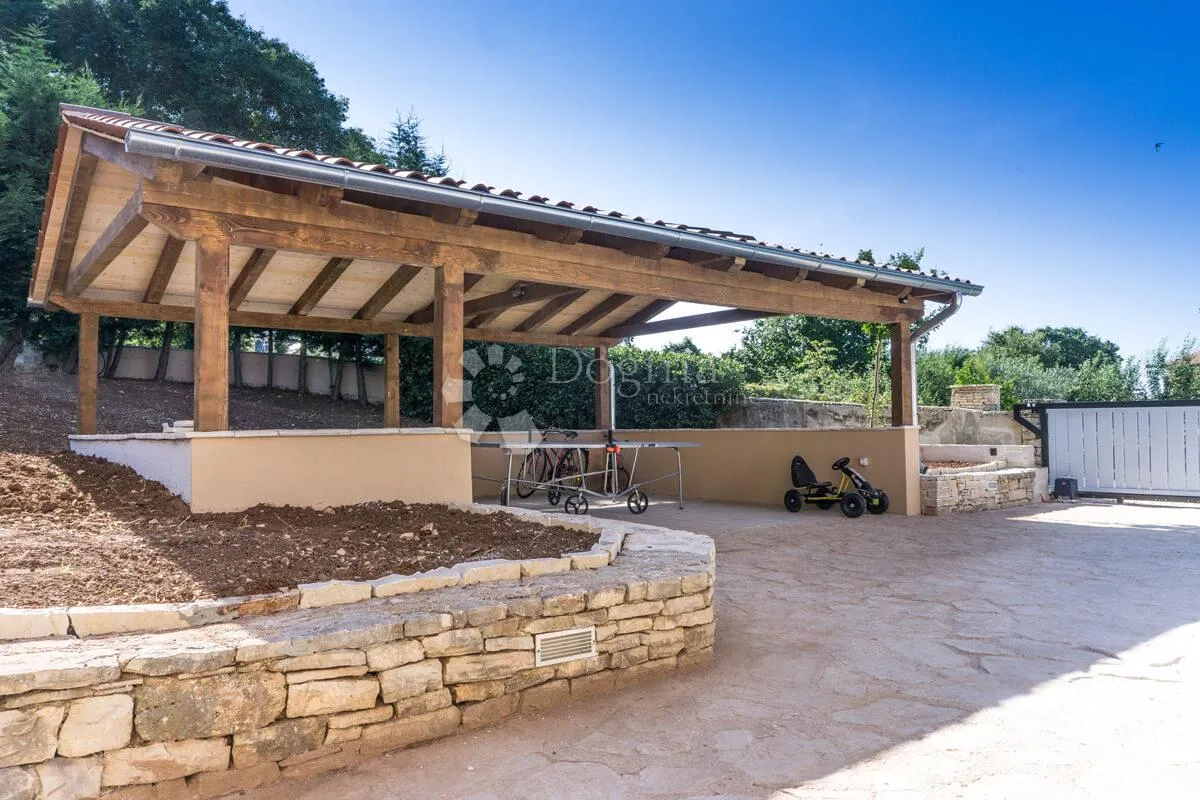 šarmantna moderna istarska villa - slika 47