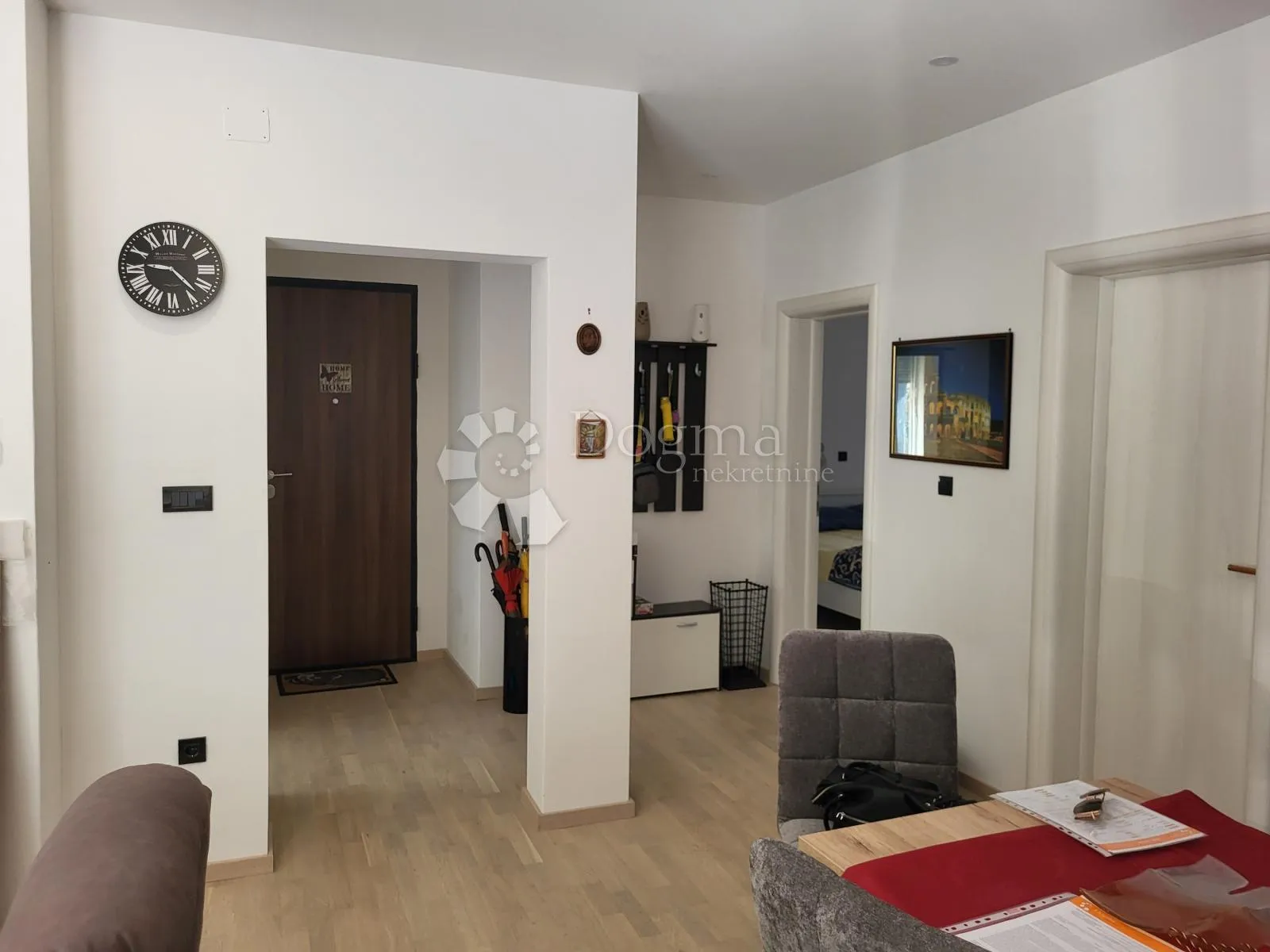 komforan trosobni apartman - slika 8