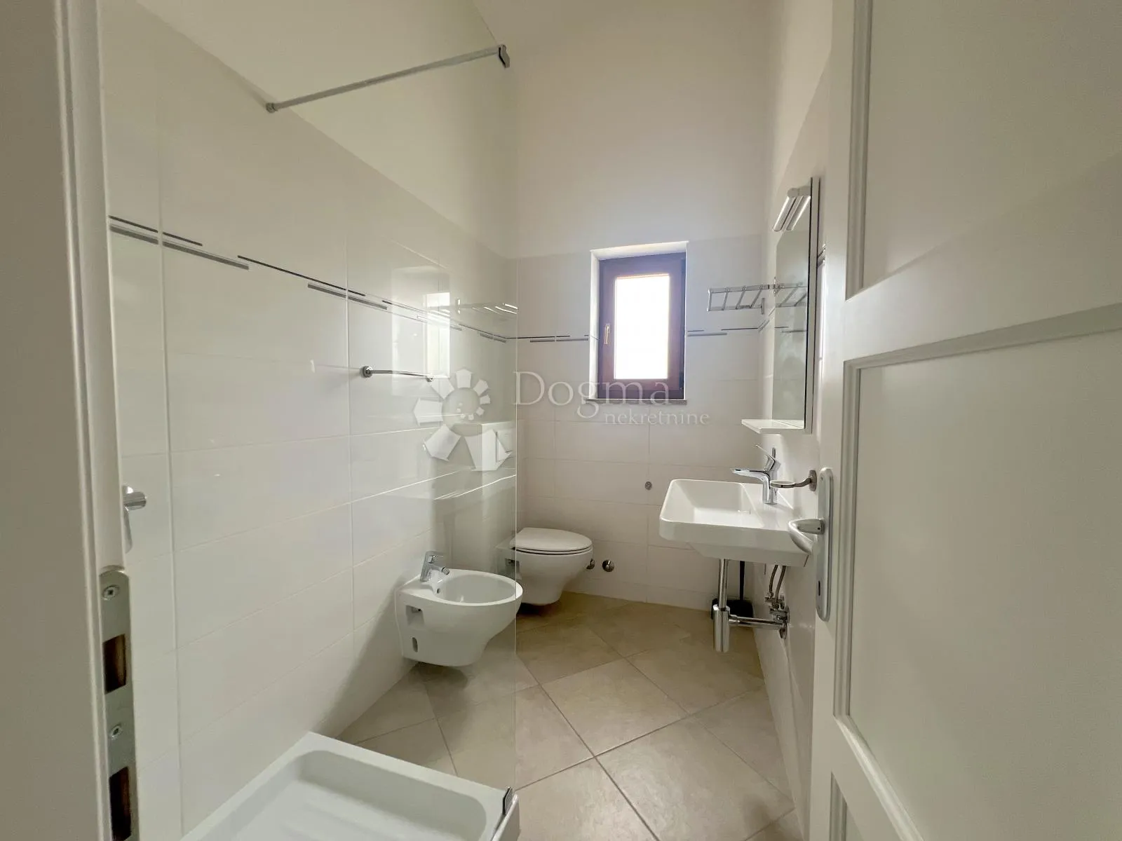 okolica poreča, kamena vila za odmor, pogled more - slika 15