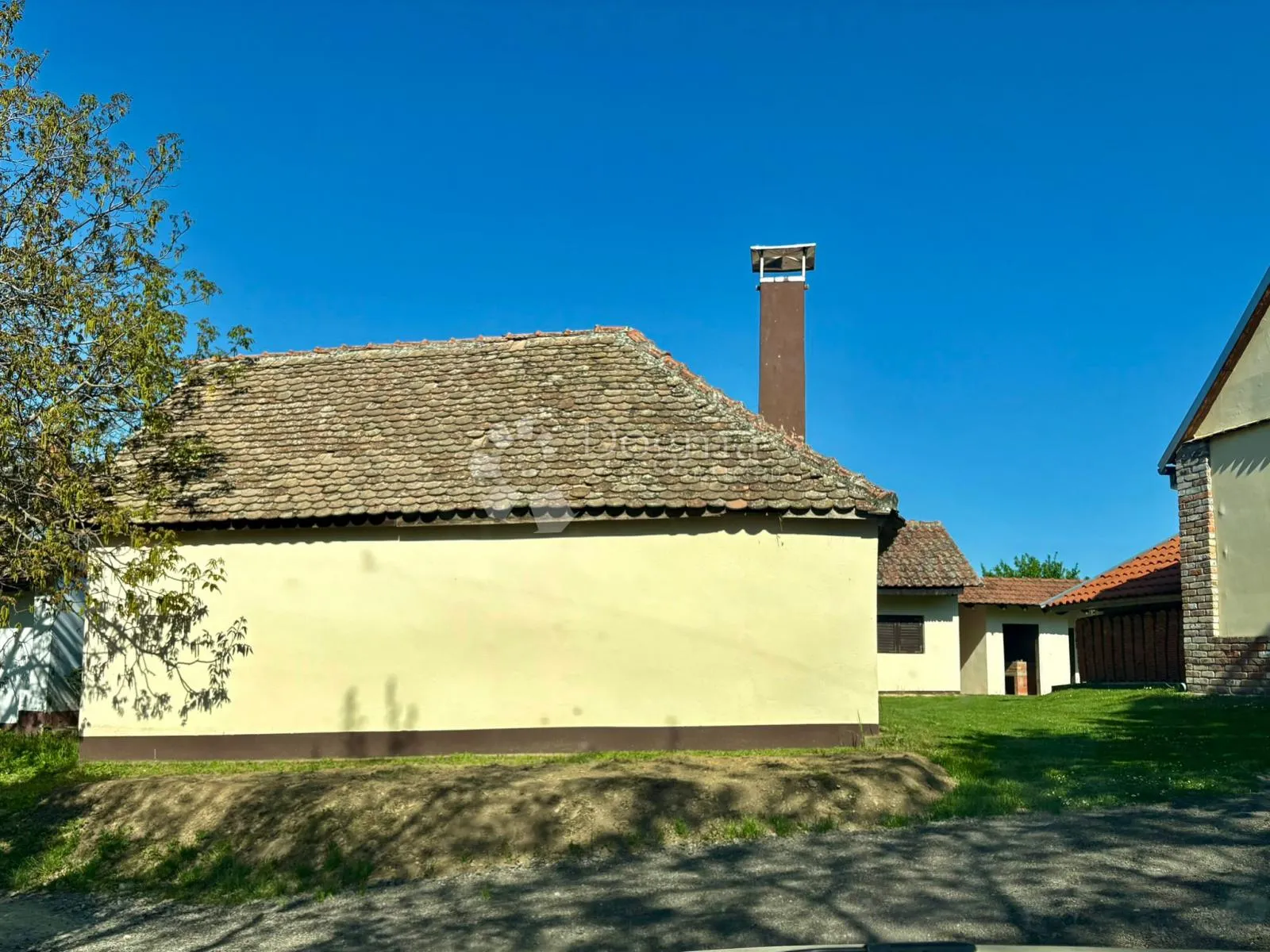 ekskluzivna vikendica s vinogradom - slika 11
