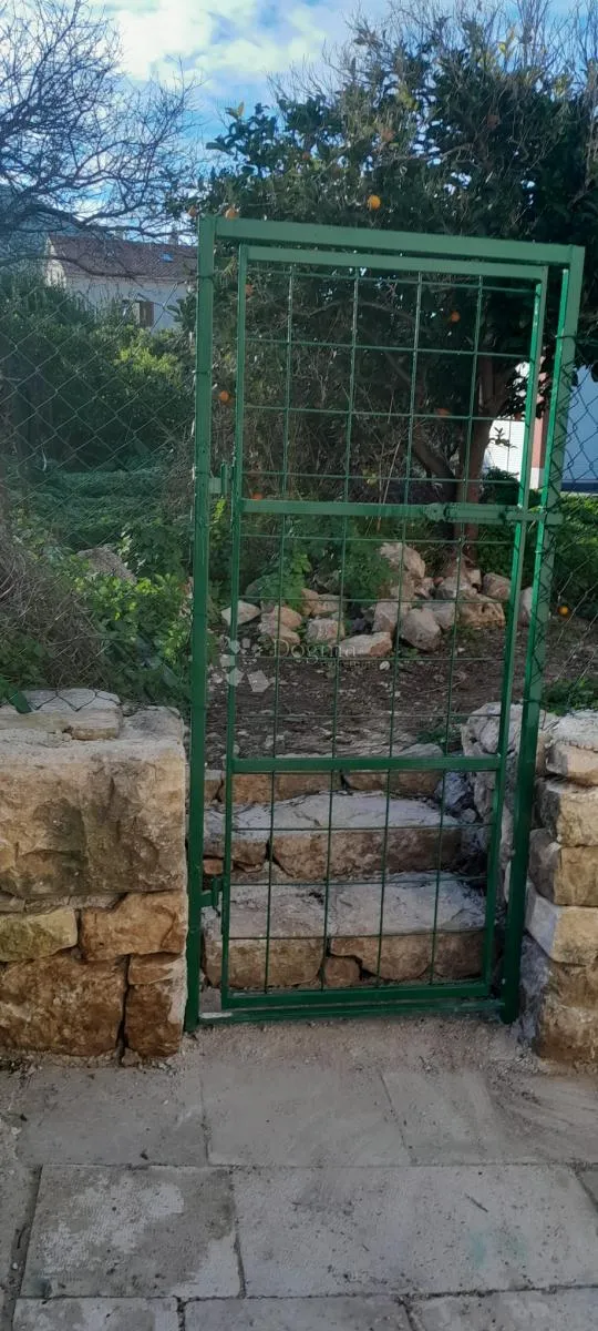 kuća rou bao 70 metara od mora vis - slika 10