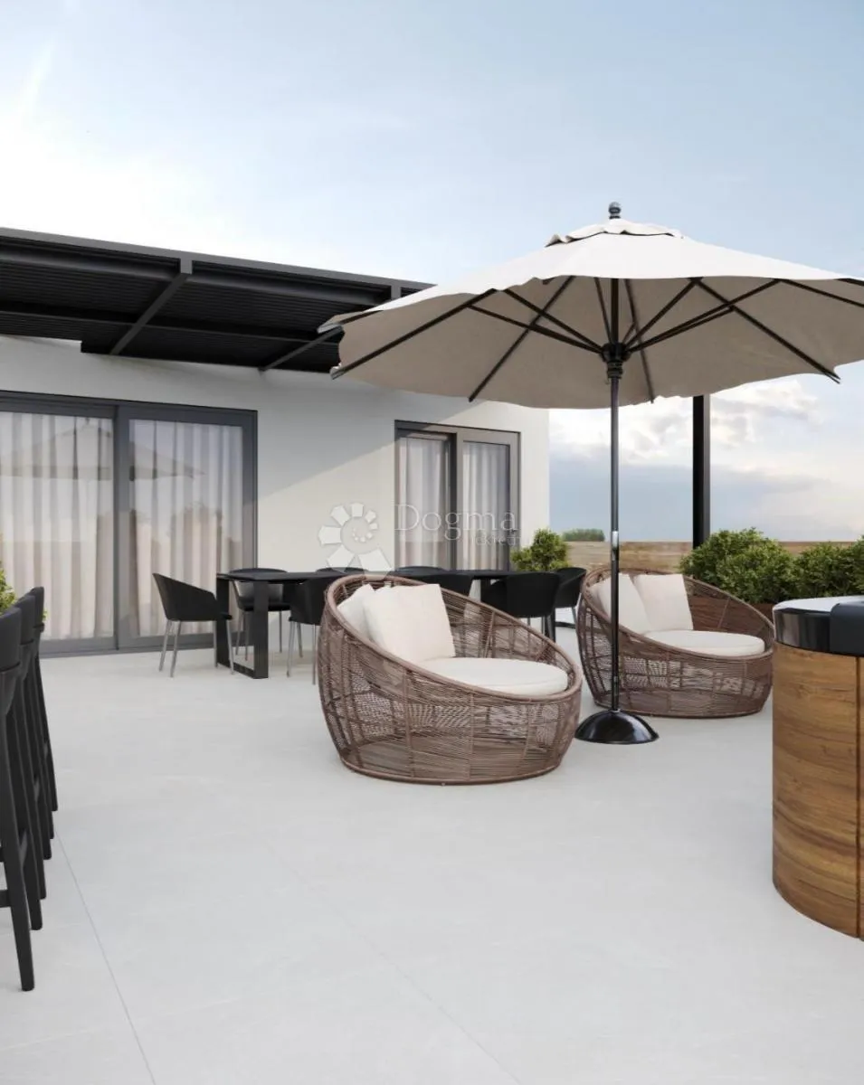 penthouse s panoramskim pogledom - slika 43