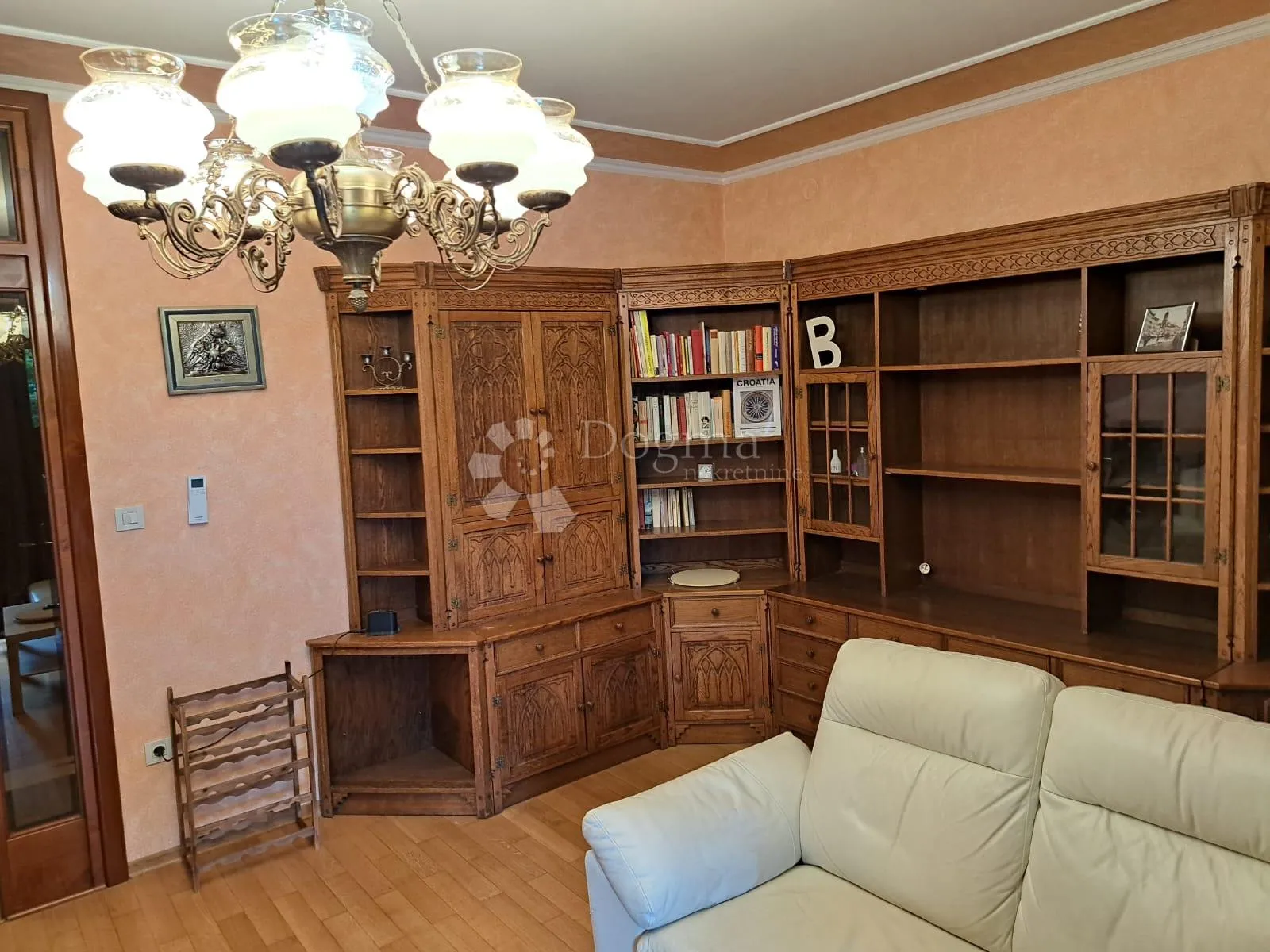 kuća za dugoročni najam - slika 3