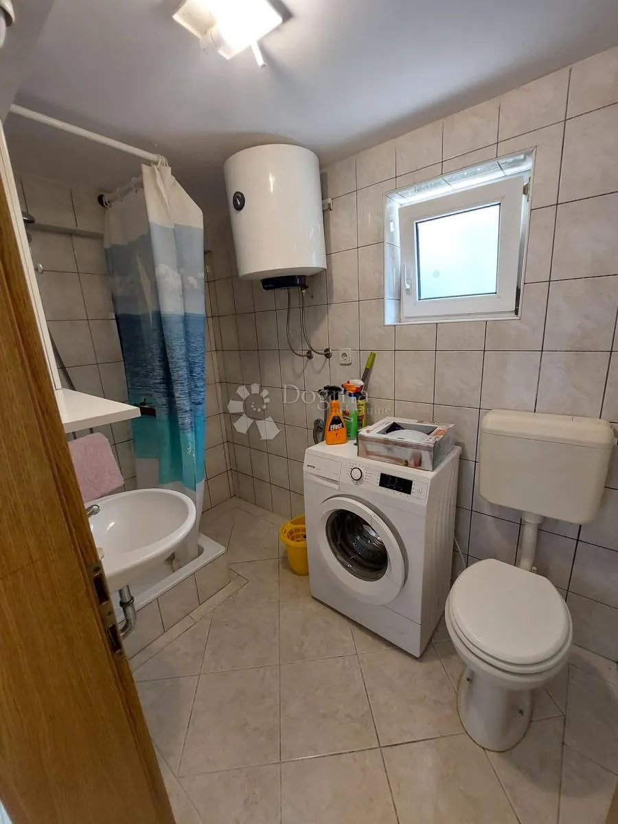 kraljevica, apartman sa vrtom - slika 8