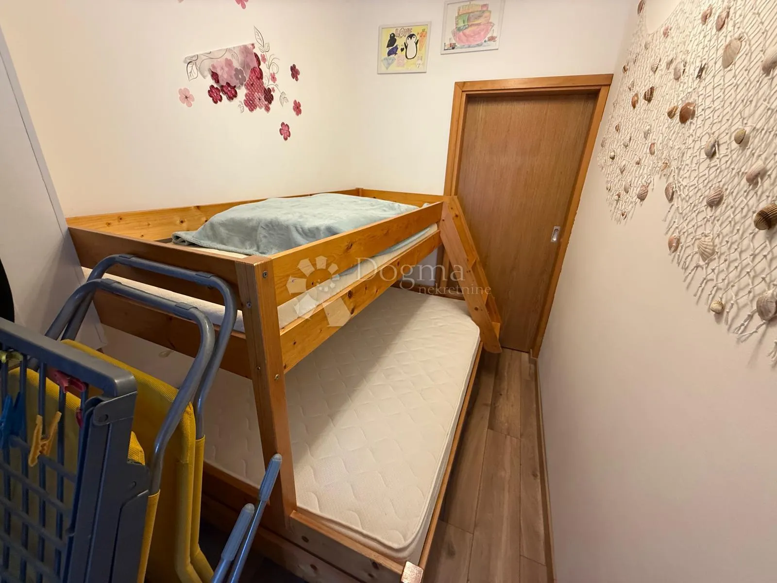 apartman u prizemlju s velikom terasom - slika 19