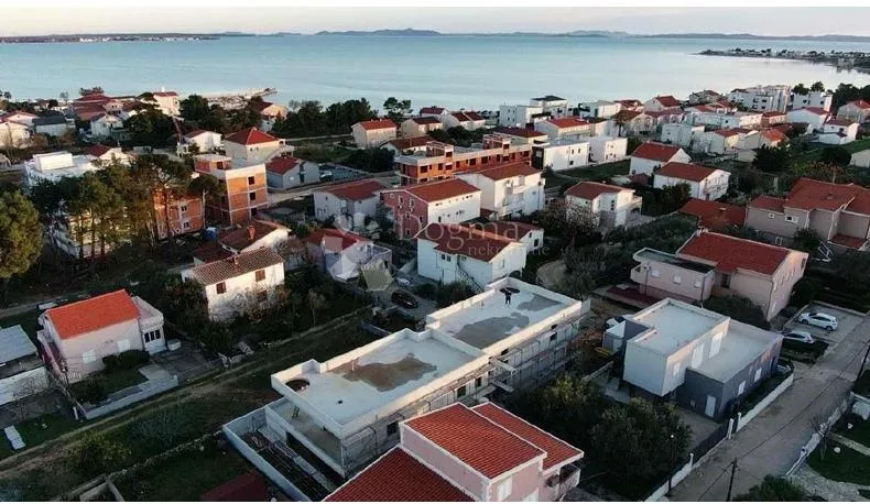 ekskluzivne dizajnerske vile s privatnim bazenom i pogledom na more – otok vir - slika 26
