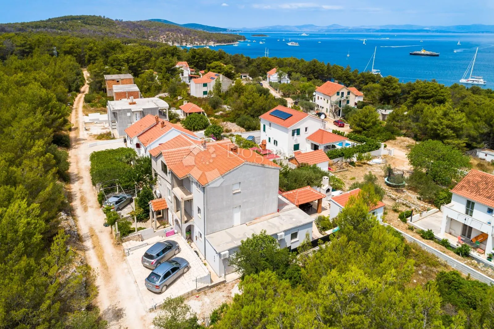 kuća u prekrasnoj uvali- milna,brač - slika 17