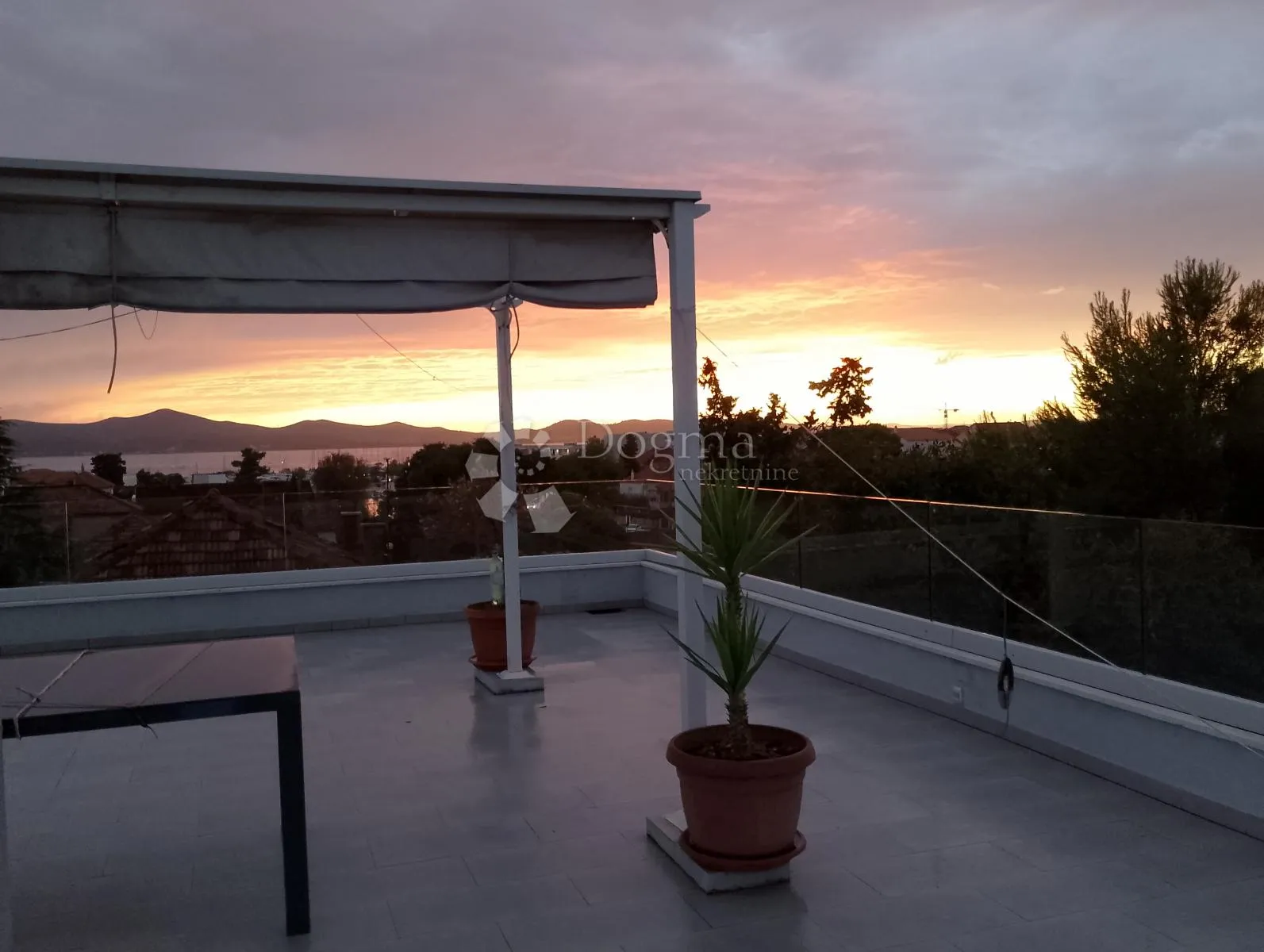 moderna kuća, 3 stambene jedinice, borik - zadar - slika 34