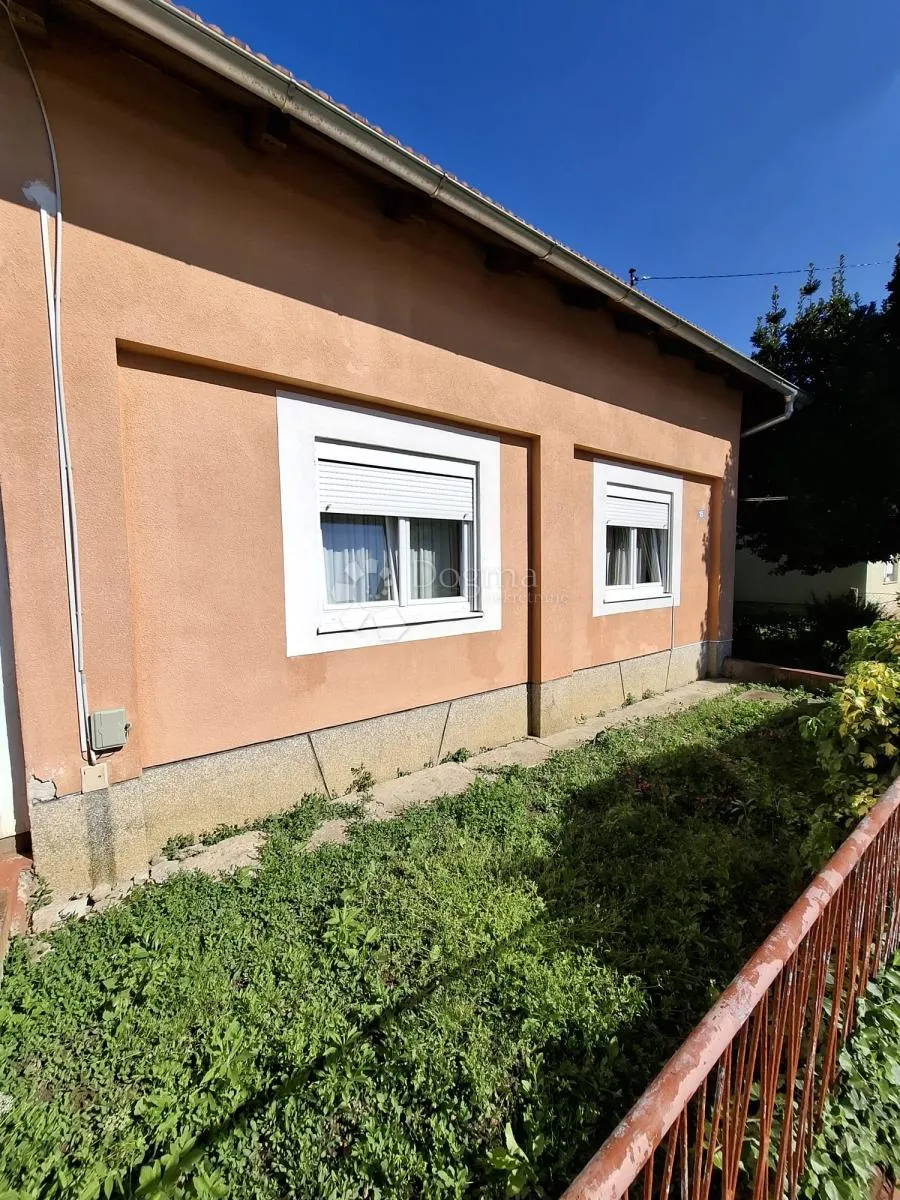 kuća s dvorištem vrapče, parcela 240 m², 2 cjeline - slika 16
