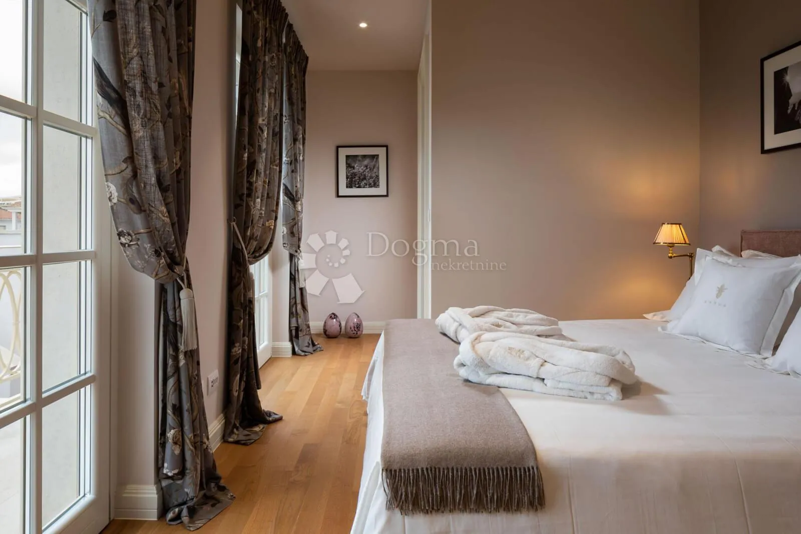 constanza villa - slika 8
