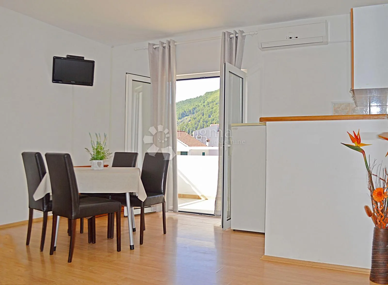 drvenik, makarska rivijera- apartmanska kuća 50 m od mora - slika 6