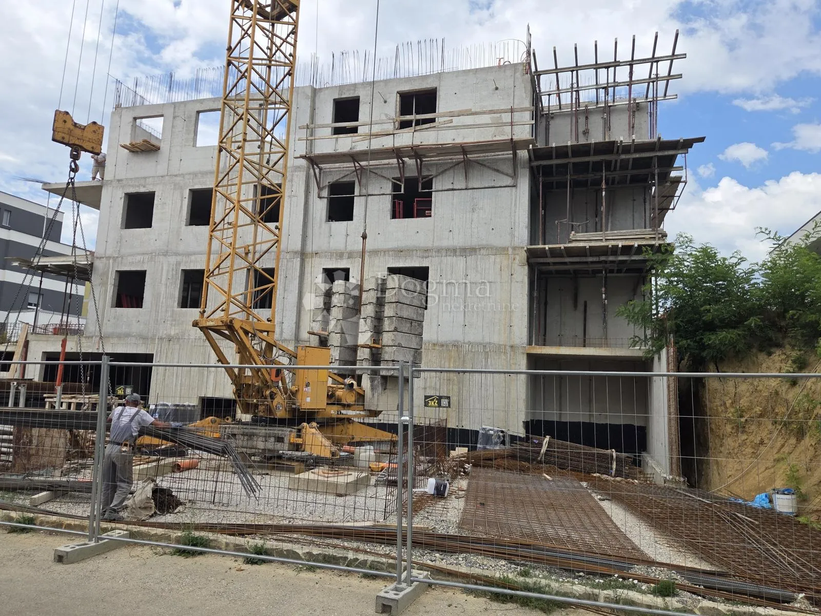 sesvete četvreosobni stan u novogradnji 128 m2 ,3.-ći kat - slika 7
