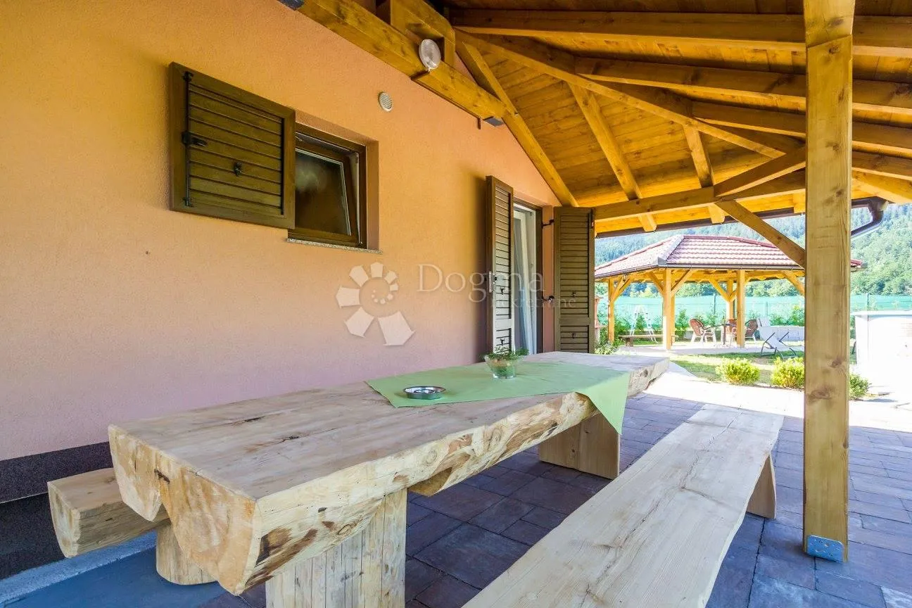 bjelolasica,jasenak, kuća za odmor - slika 4