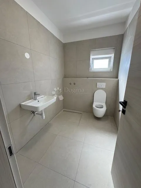 poslovni prostor 173 m² za najam - škurinje - slika 3