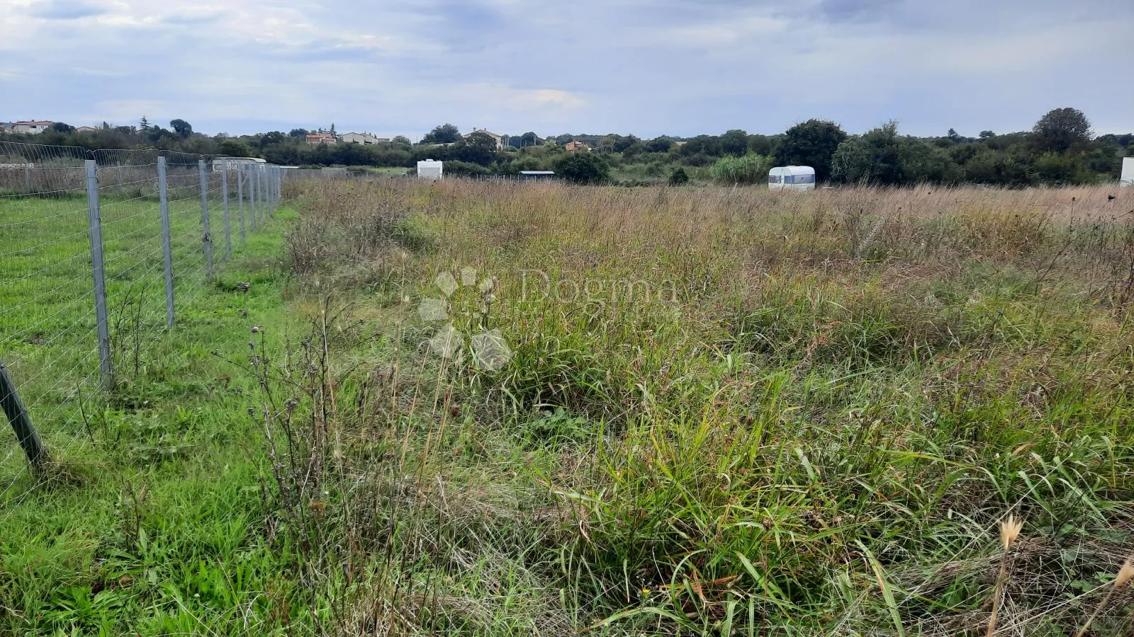 poljoprivredno zemljište, jadreški 500m2 - slika 4