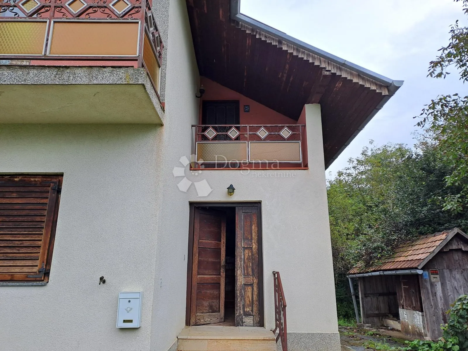 kuća i pol, deset rali zemlje - slika 7