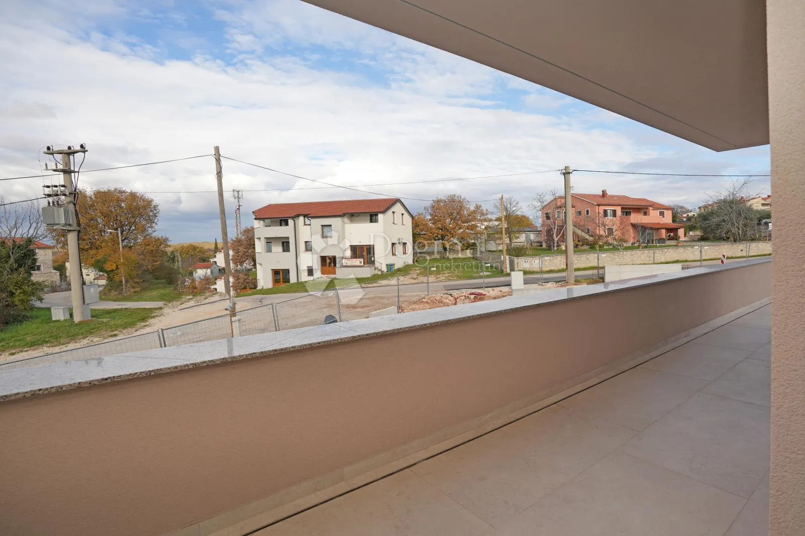 moderna vila s bazenom u naselju nedaleko poreča - slika 31