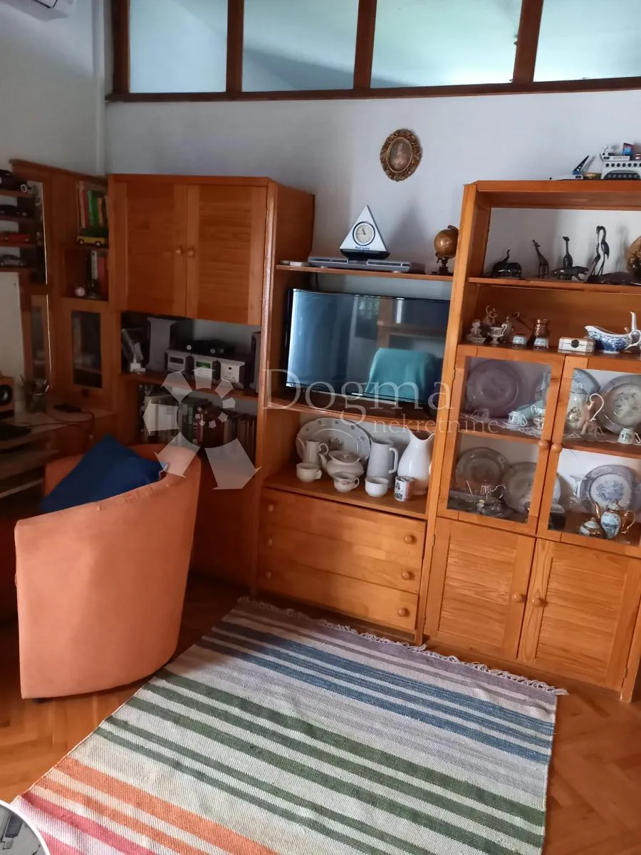 mali lošinj kuća drugi red do mora - slika 15