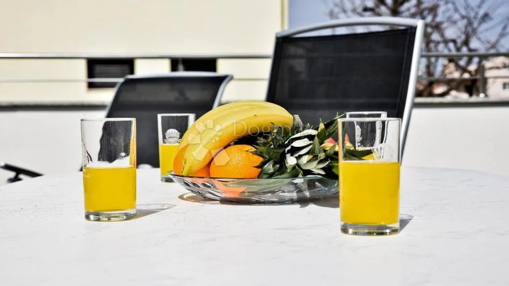ekskluzivna villa s pogledom na more - slika 6