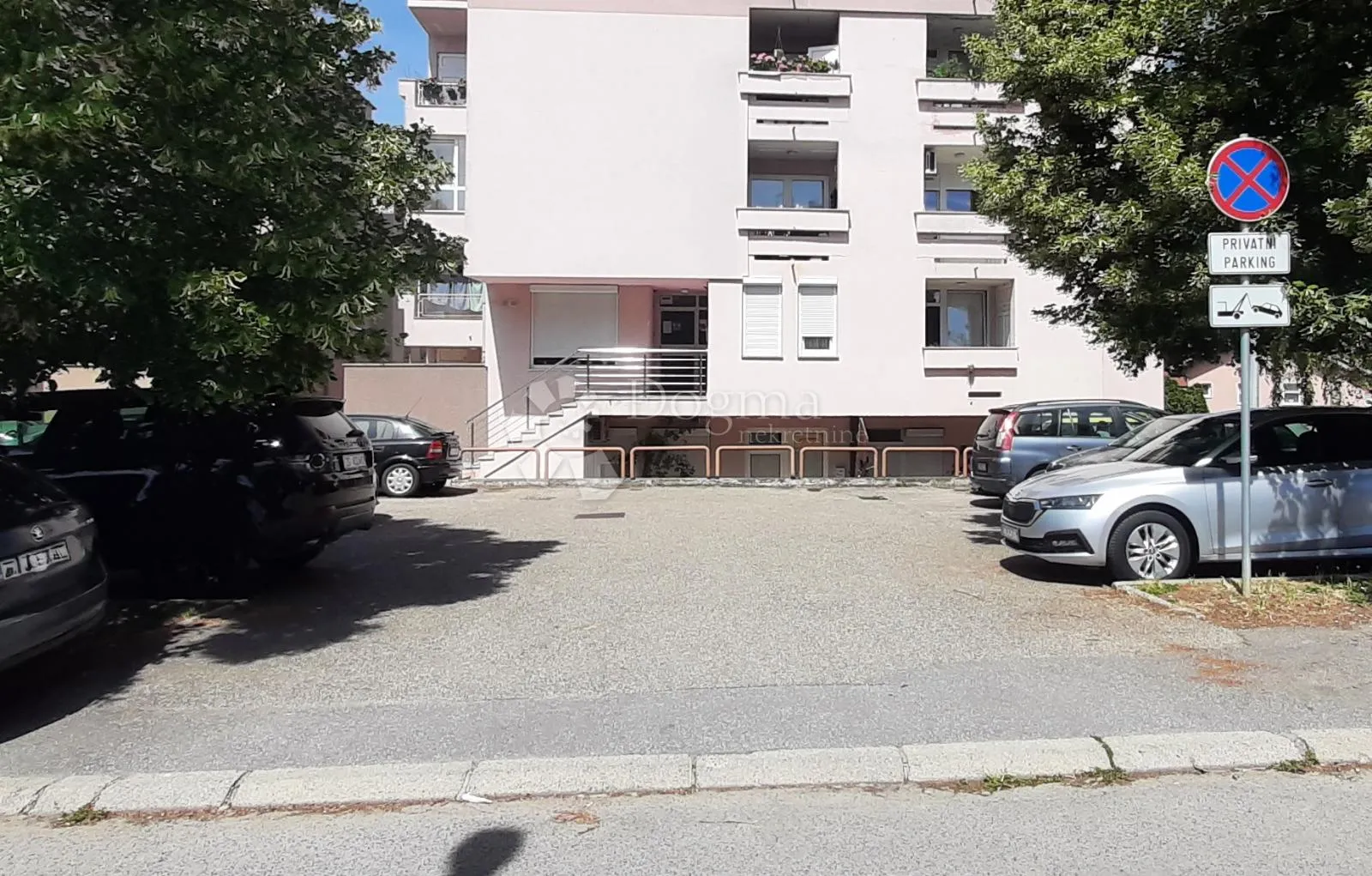 sesvete – 3,5-soban stan s loggiom, 64 m2, useljiv odmah! - slika 21