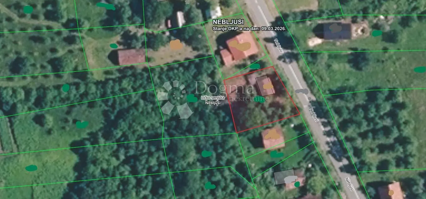 kuća i dvor - slika 2