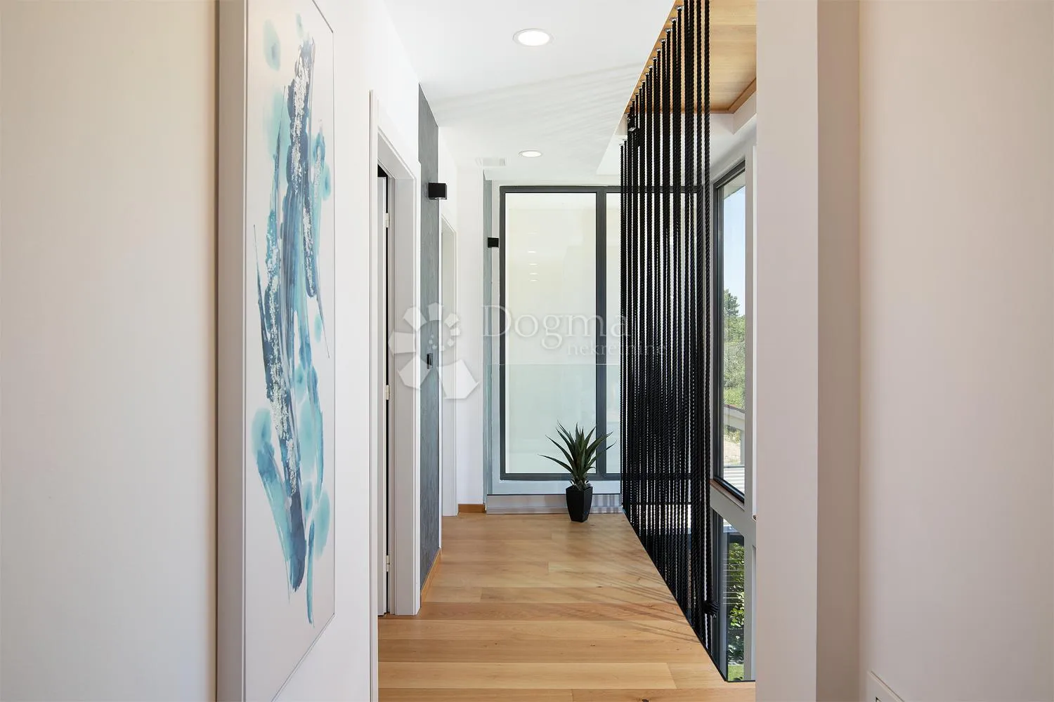 luksuz s infinity bazenom, wellnessom i pogledom na more! - slika 48