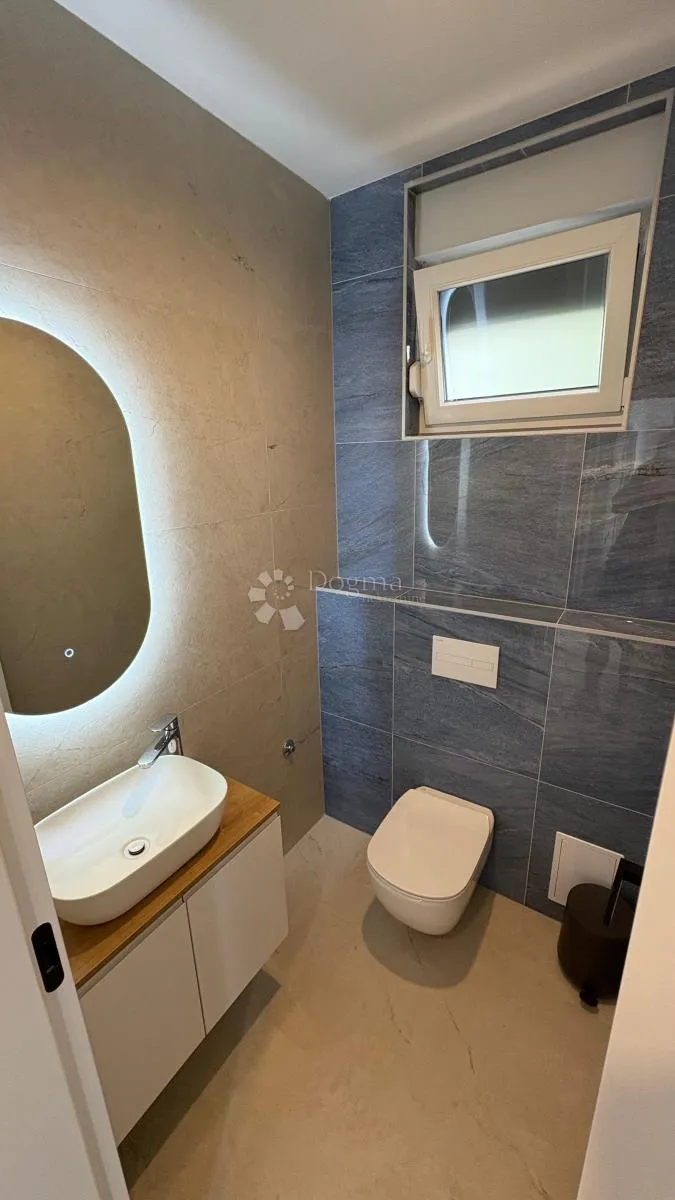 pag, luksuzna vila s bazenom-80m od mora - slika 28