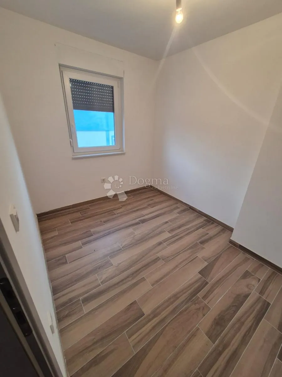 apartman na viru - slika 7