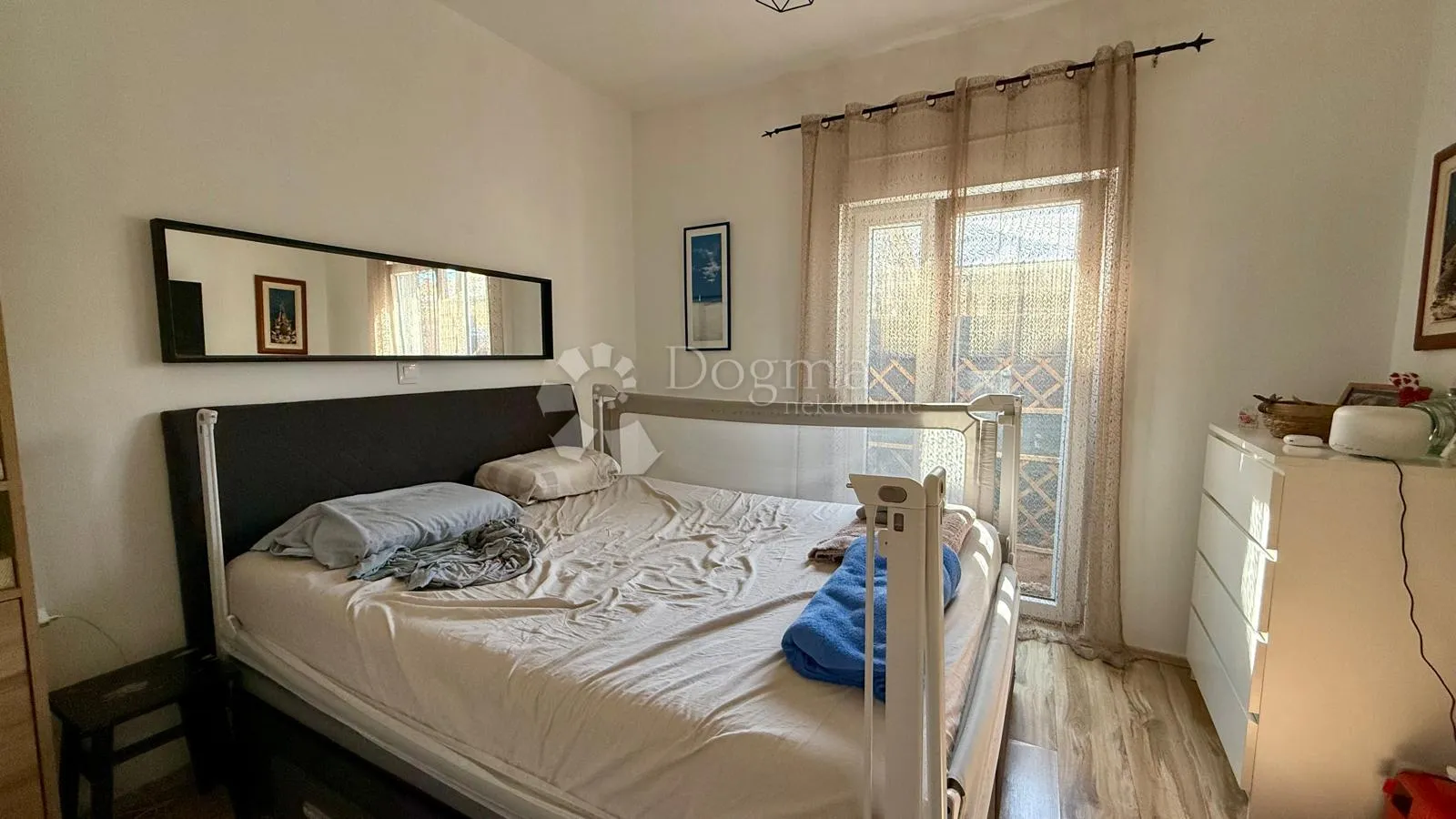 uredan dvosoban stan 55,03 m² u mirnoj zgradi s tri stana - slika 15