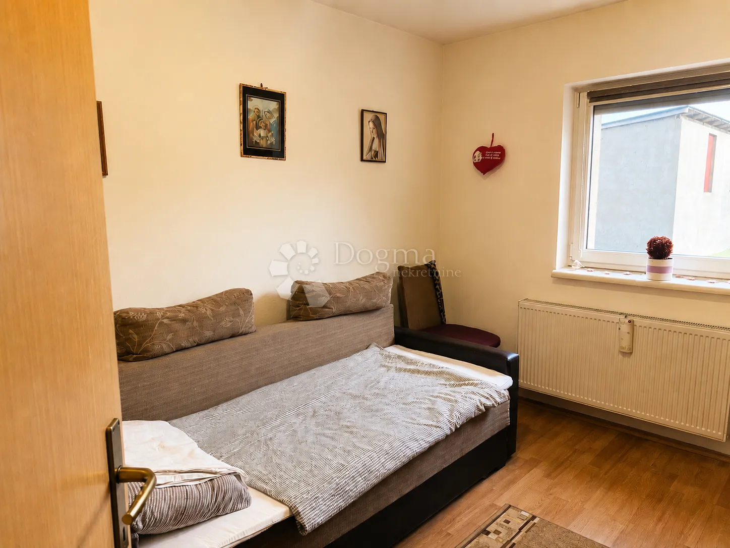 kuća 166 m² + oranica 6.000 m² uz kuću - slika 10