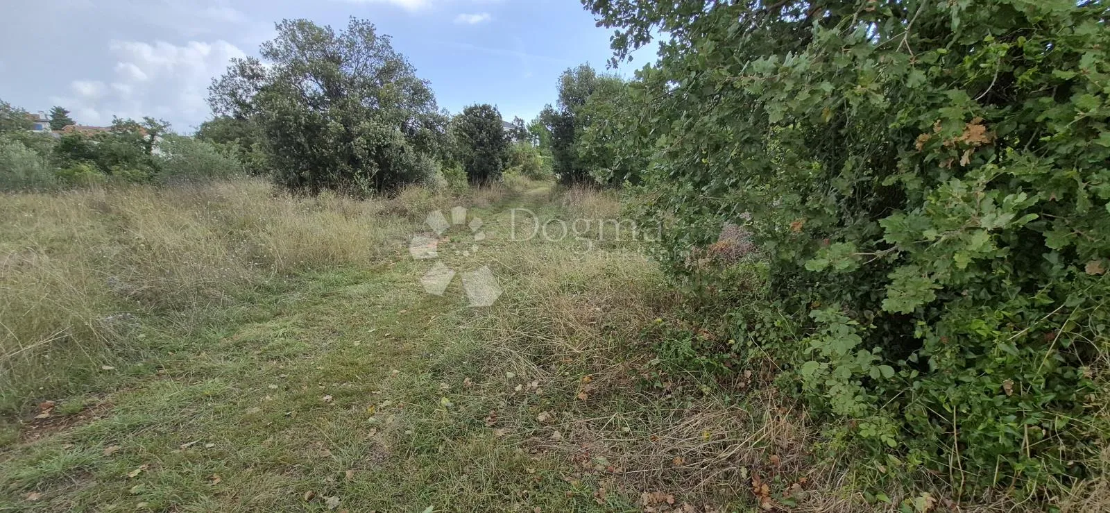 prodaje se poljoprivredno zemljište - kavran 1173 m2 - slika 9