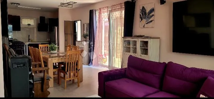 vila u marini za dugoročni najam - slika 3