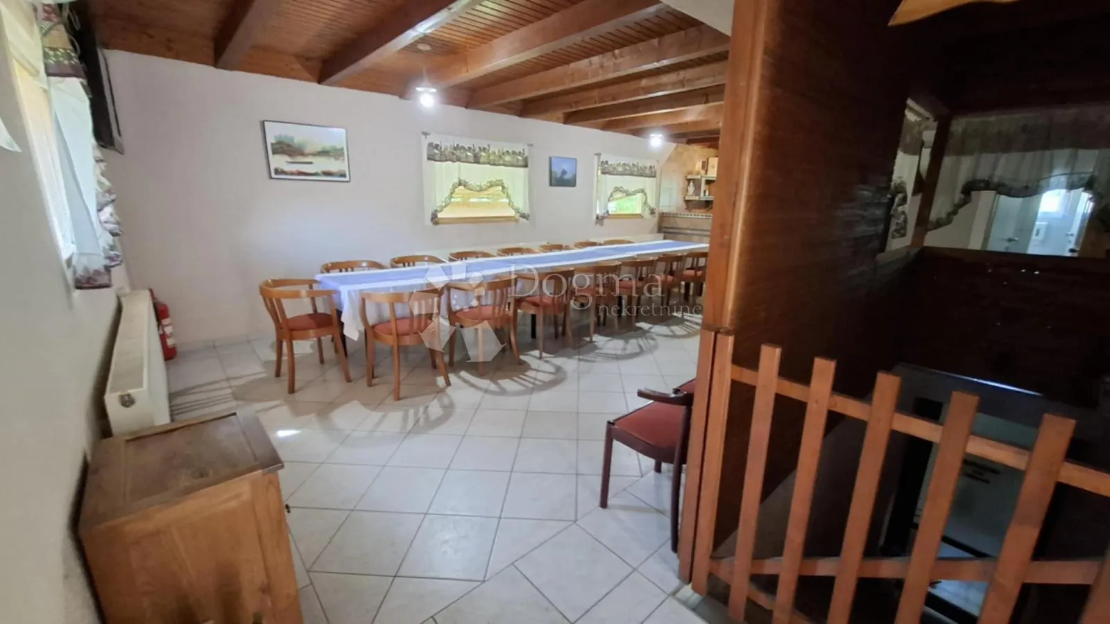 seoski raj 5 minuta od centra grada - slika 15