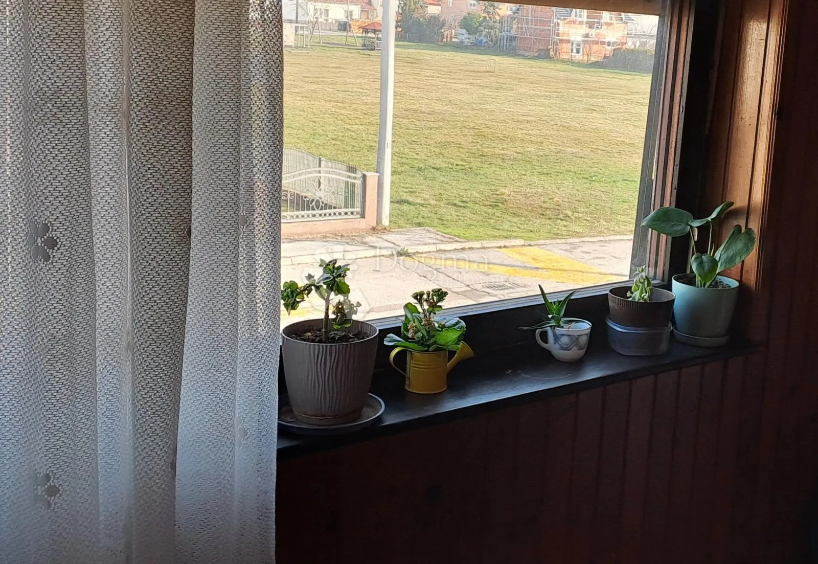izvrsna lokacija, kuća s 3 stana - slika 6