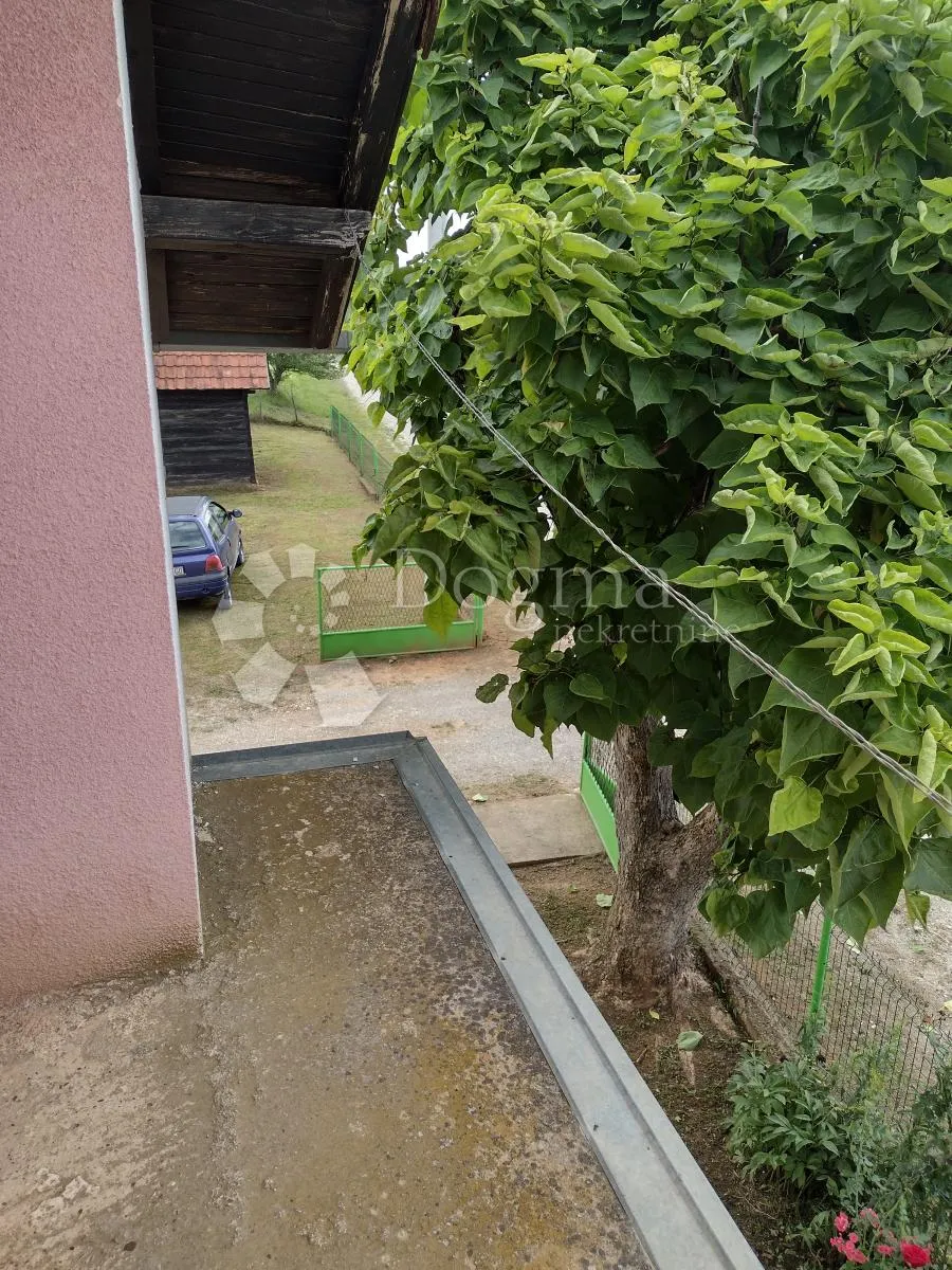 opg imanje, ogromno zemljište, dodatna kućica - slika 21