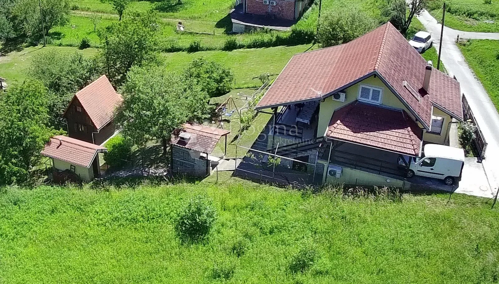 kuća s panoramskim pogledom na zagorje – namještena, bez ulaganja, idealna za život ili turistički najam - slika 44