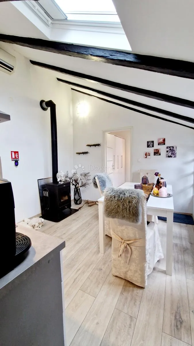 stan u srcu pule - za uživanje u svemu što grad pruža - slika 10