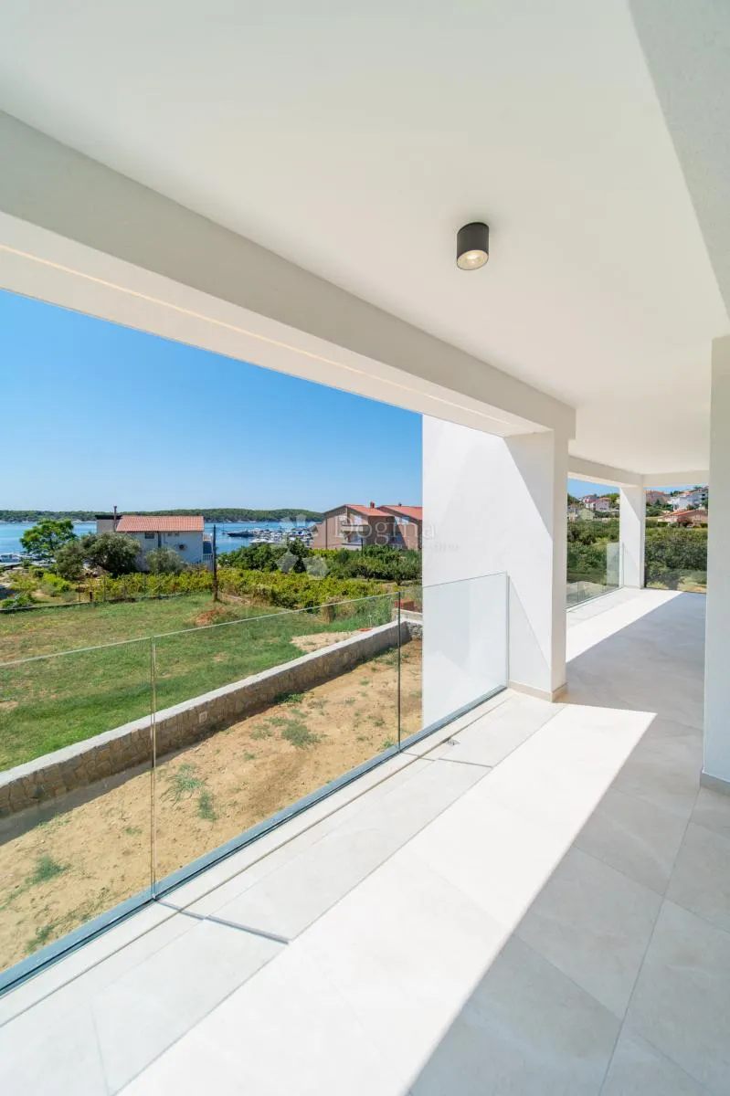 luksuzni stan s dvije terase i prekrasnim pogledom na more, barbat - otok rab - slika 15