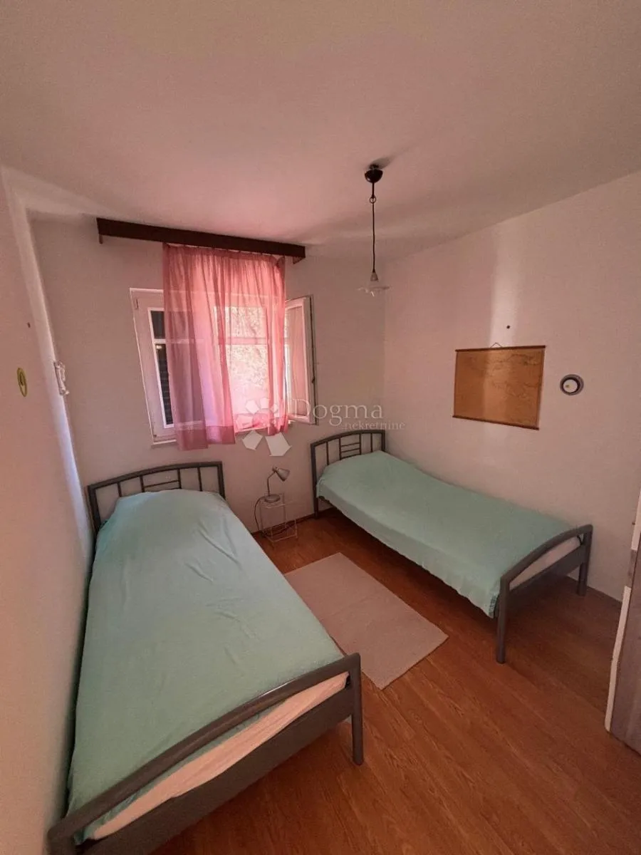 kuća drugi red od mora u okrugu donjem! o. čiovo - slika 22