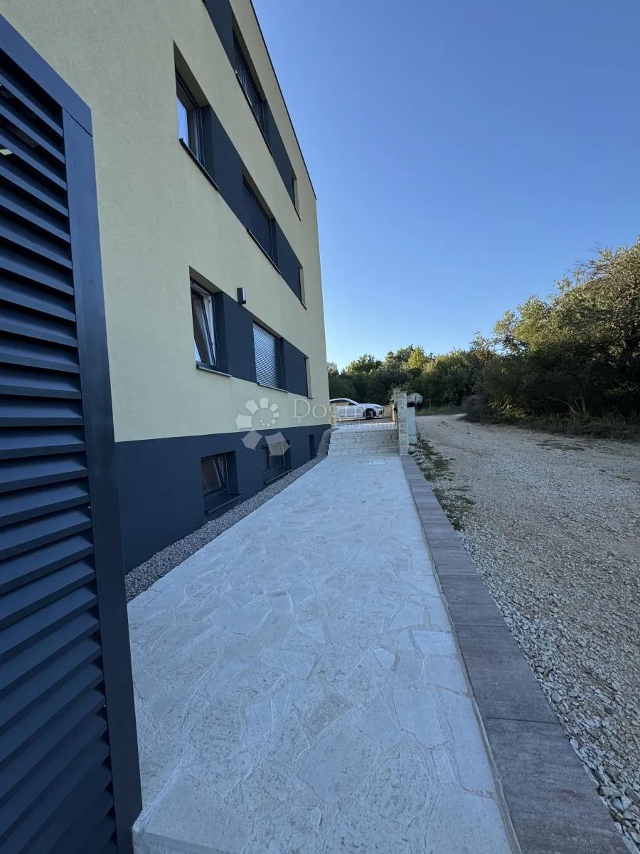 novogradnja! luksuzan trosoban stan a3 50 m od mora – maslenica - slika 29