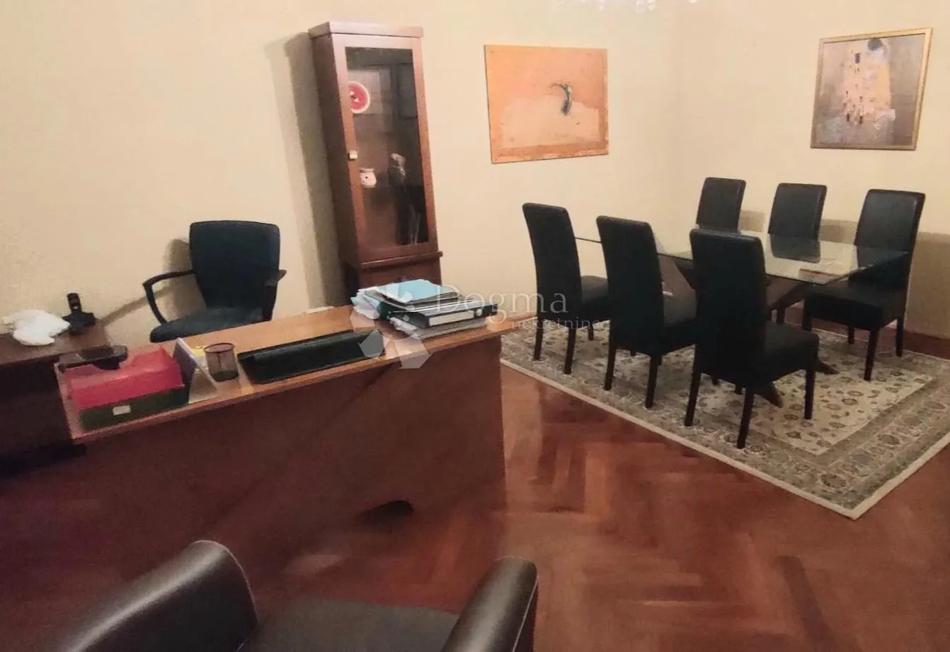 poslovni prostor u centru rijeke - slika 2
