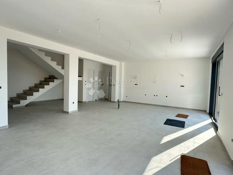luksuzna vila u izgradnji ,60 m od mora, novigrad-zadar!! !!! - slika 8
