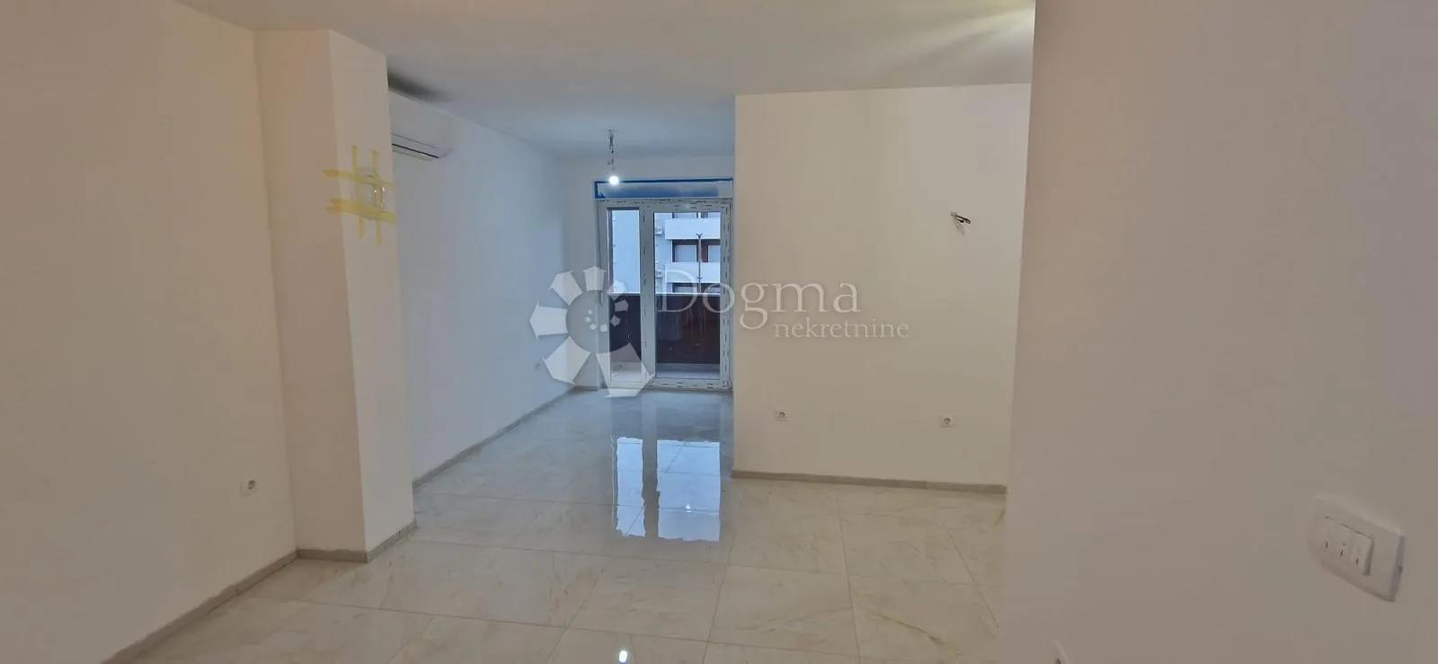 kaštanjer – novogradnja, 4.kat 44 m² s balkonom i liftom - slika 2