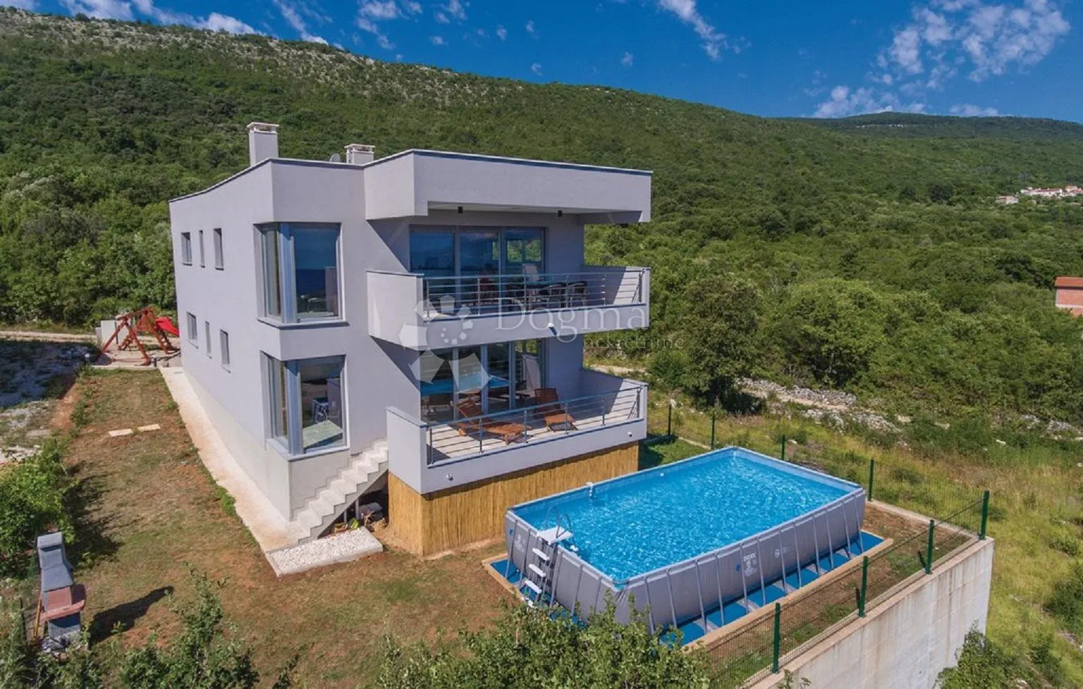 samostojeća kuća sa 2 luksuzna stana, pogled more! labin, okolica - slika 2