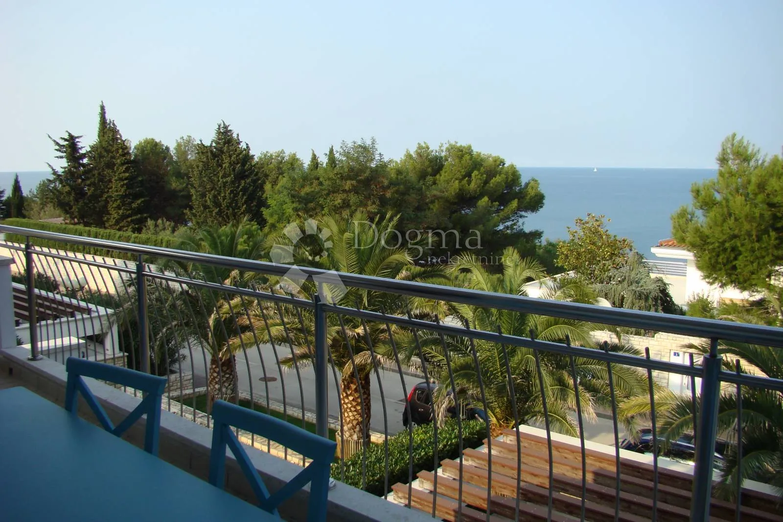 apartman na prestižnoj lokaciji - slika 18